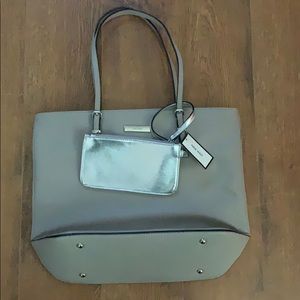 Nine West purse and wristlet